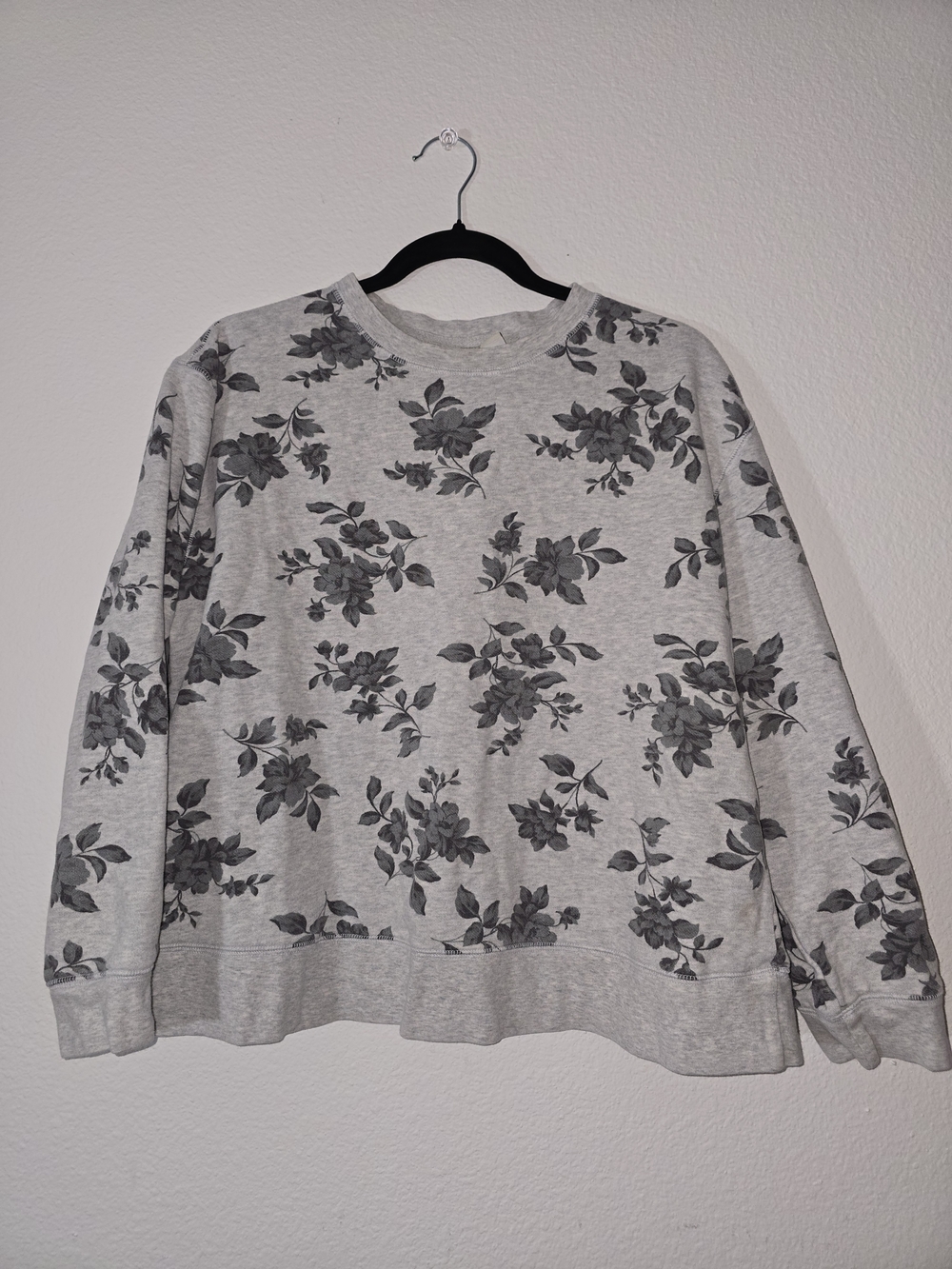 Classic Elements Gray Sweatshirt with Charcoal Floral Print